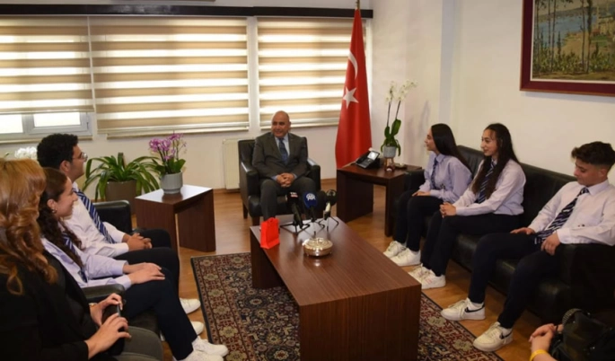 Başçeri, 20 Temmuz Fen Lisesi öğrencilerini kabul etti